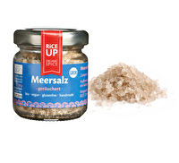 Das geräucherte Meersalz grob von RiCE UP hat einen leicht rauchigen Geschmack und ist bestens für Deine Salzmühle geeignet.