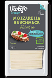 Mozzarella-Liebhaber*innen aufgepasst: Die Mozzarella Scheiben von Violife sind die vegane Alternative zum beliebten italienischen Weichkäse!
