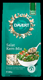 Ob frisch in der Pfanne angeröstet oder roh, der Salat Kern-Mix von Davert verfeinert dir deine Mahlzeiten mit dieser aromatischen Kombination aus erlesenen Ölsaaten und mild-nussig schmeckenden Cashewkernen.
