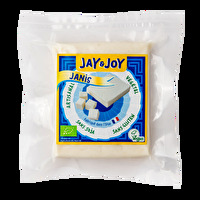 Janis von Jay & Joy ist eine leckere Feta-Alternative auf Kokosbasis.