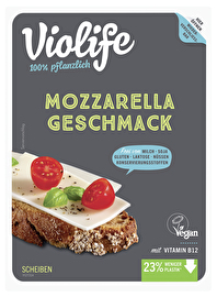 Mozzarella-LiebhaberInnen aufgepasst: Die Mozzarella Scheiben von Violife sind die vegane Alternative zum beliebten italienischen Weichkäse!