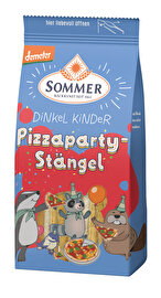 Dinkel Kinder Pizzaparty Stängel von Sommer – Bio-Knabberspaß mit dem Geschmack von Pizza! Getrocknete Tomaten, ausgewählte Kräuter und Gewürze machen jeden Bissen zum Genuss. Extra für kleinere Hände.