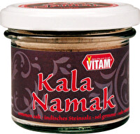 Das Kala Namak Schwefelsalz ist eine pakistanische Salzspezialität und eignet sich, dank seine schwefeligen Aromas, ausgezeichnet zur Zubereitung von veganem Rührei. Jetzt neu bei kokku im Vegan-Shop!