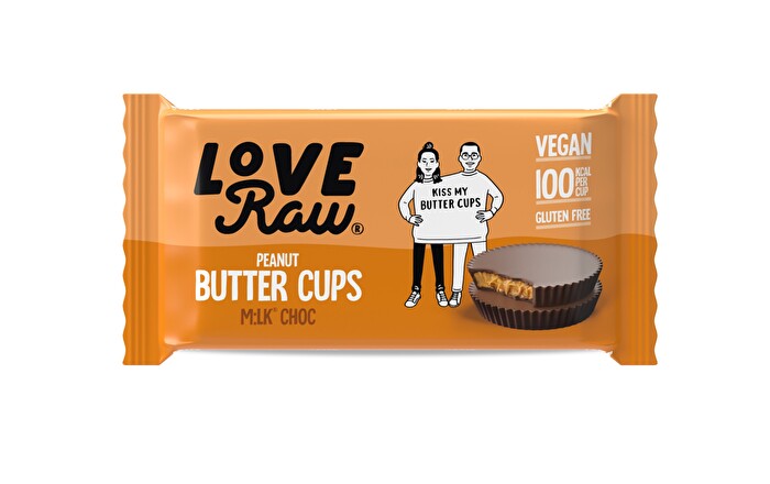 Die M:lk Choc Peanut Butter Cups von LoveRaw sind leckere kleine Erdnussbutter Cups umhüllt von köstlicher M:lkschokolade.
