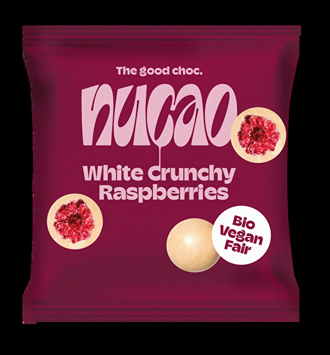 Die White Crunchy Raspberries von nucao kommen nun in kakaohaltiger, heller und veganer Bio-Kuvertüre daher.
