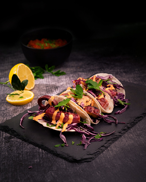 The Kraken – vegane Oktopus-Alternative von Revo Foods jetzt günstig bei kokku-online.de kaufen!