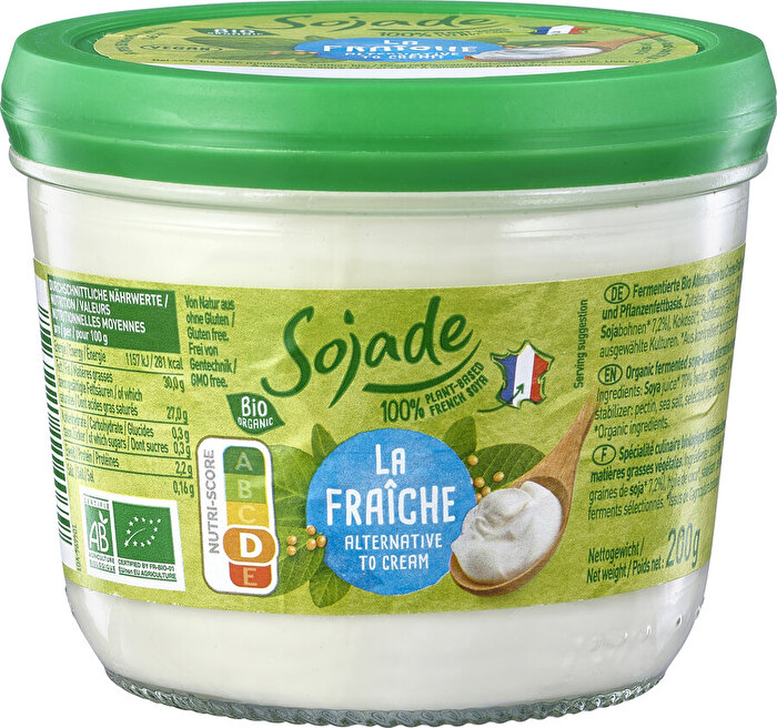 La Fraiche von Sojade ist eine vegane Alternative zu Crème fraiche im praktischen, wieder verschließbarem Einweg Glas.