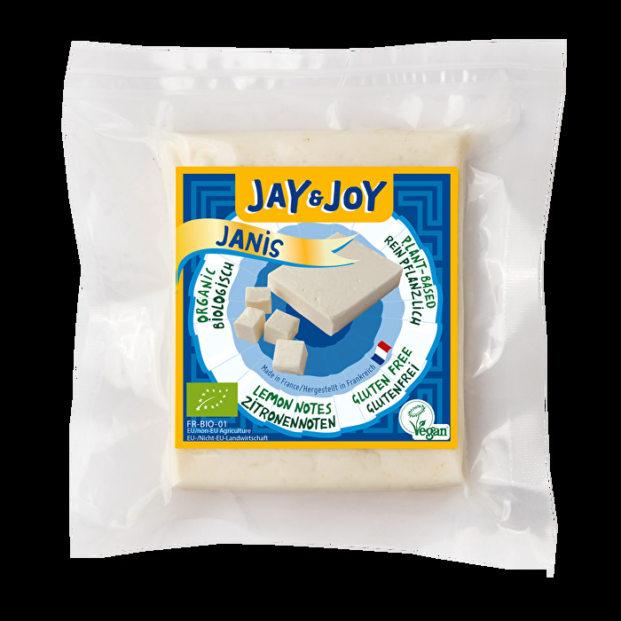 Janis von Jay & Joy ist eine leckere Feta-Alternative auf Kokosbasis.