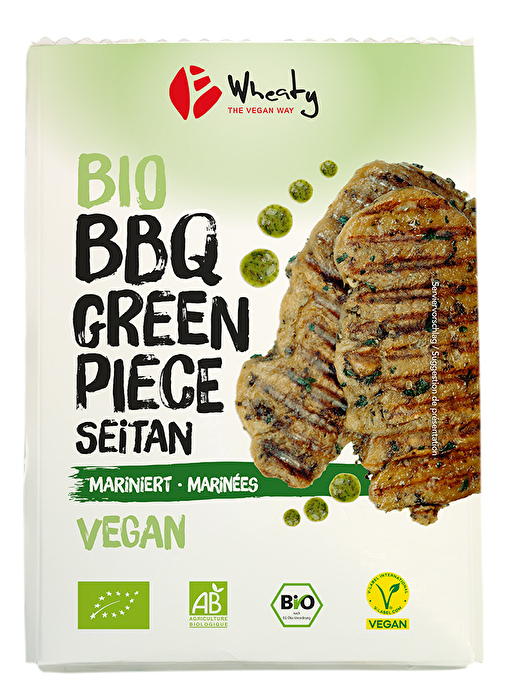 Das Grillstück BBQ Green Piece von Wheaty auf Seitanbasis begeistert mit seiner aromatischen Kräuterbasis, die für eine frische, sommerliche Note sorgt.