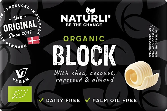 Der Streichfett Block von Naturli ist wunderbar streichfähig, auch wenn Du ihn direkt aus dem Kühlschrank holst.