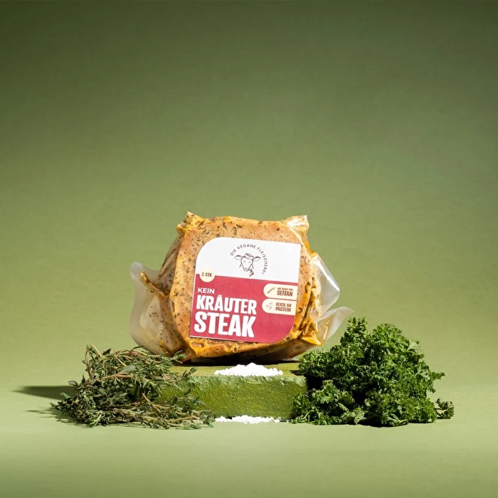Grillen war noch nie so köstlich wie mit den Highlights von Die Vegane Fleischerei. Und das ist keine leere Behauptung! Dieses Kein Kräutersteak auf Seitan-Basis wird hausgemacht und in einer köstlichen Kräutermarinade eingelegt.